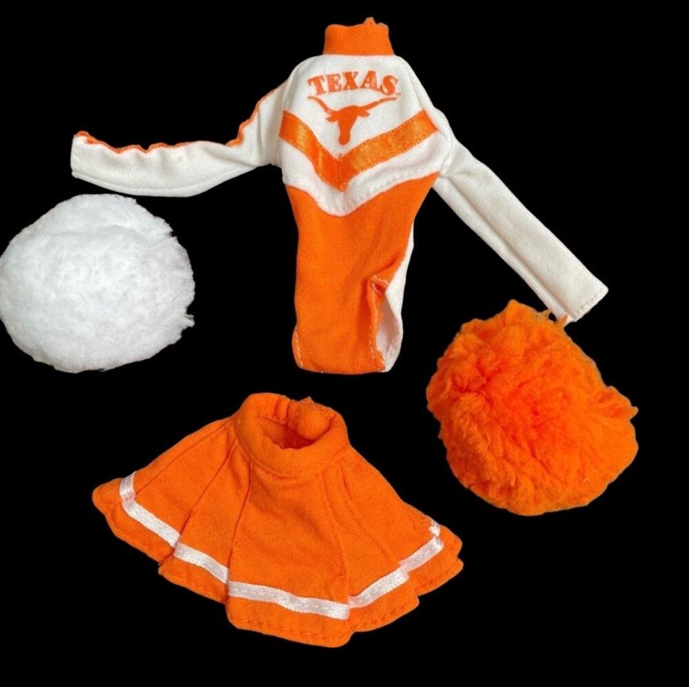 Barbie University of Texas Cheerleader Uniform 17792 Vtg 1996 Rare College READ